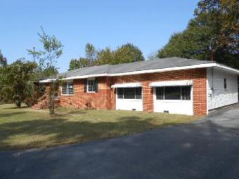 4633 Adams Rd, Hixson, TN 37343 