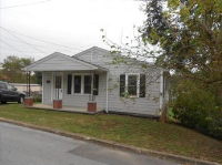 113 Chapel St, Greeneville, TN 37743 
