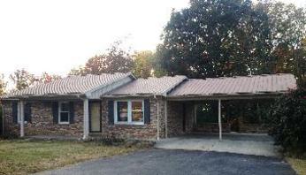 208 Johnson Subdivision Ln, Gainesboro, TN 38562 