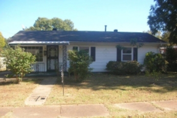 826 Barsanti St, Memphis, TN 38122 