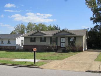 2901 Lake Park Rd, Memphis, TN 38127 
