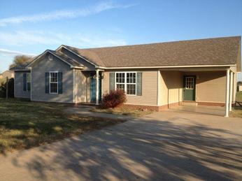 720 W Wind Dr Ext, Newbern, TN 38059 