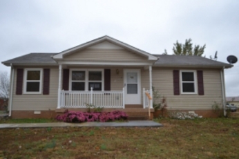 108 Cofer Dr, Springfield, TN 37172 