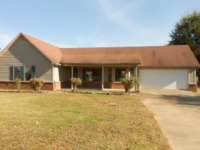 228 Country Meadow Ln, Atoka, TN 38004 