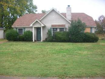 6608 Elkgate, Memphis, TN 38141 