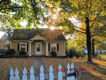 2512 Henderson Ave, Cleveland, TN 37312 