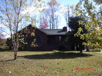 105 Lees Ln, Caryville, TN 37714 