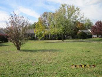 9845 Roanoke Dr, Murfreesboro, TN 37129 