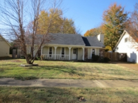 5817 Lake Port Dr, Millington, TN 38053 