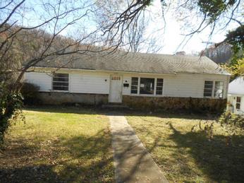 2328 Anderson St, Bristol, TN 37620 