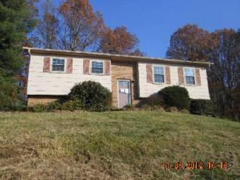 560 Choctaw Dr, Chuckey, TN 37641 