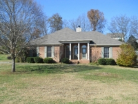 440 Dairy Ln, Lenoir City, TN 37772 