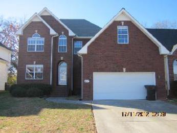 2507 Oak Hill Dr, Murfreesboro, TN 37130 