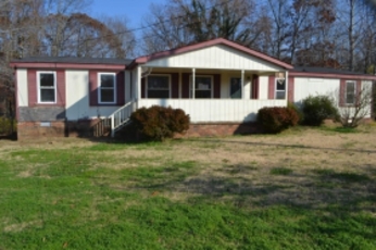 666 Bobbitt Rd, Ashland City, TN 37015 