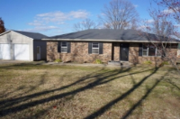 1058 Charles Moore Rd E, Newbern, TN 38059 