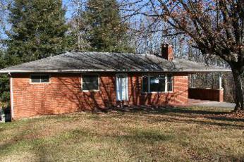 108 Wellington Cir, Oak Ridge, TN 37830 