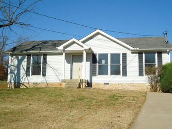 115 Bellamy Ct, Clarksville, TN 37043 