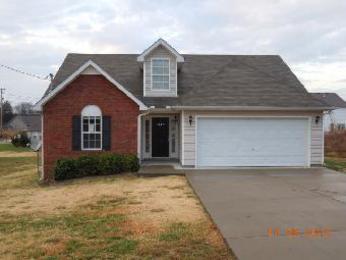 1432 E Nir Shreibman Blvd, La Vergne, TN 37086 