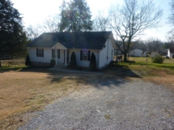 97 Beckwith St, Watertown, TN 37184 