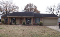 6935 Briar Hill Dr, Bartlett, TN 38135 