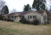 713 Meadow St, Lawrenceburg, TN 38464 