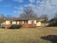 5130 Pickett Cove, Memphis, TN 38109 