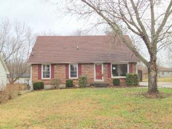 380 Louise Lane, Clarksville, TN 37042 