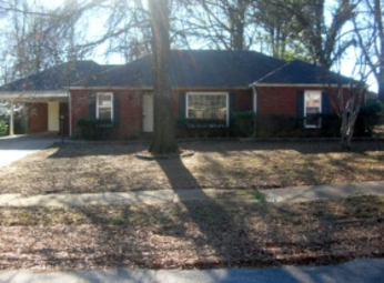 2891 Sky Way Dr, Memphis, TN 38127 