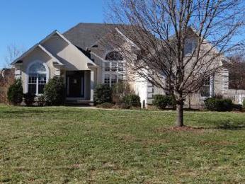 123 Mountain Top Ln, Cookeville, TN 38506 