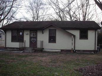 102 Cole Dr, Hendersonville, TN 37075 