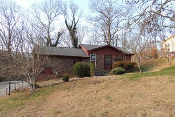 403 Timbercrest Dr, Clinton, TN 37716 