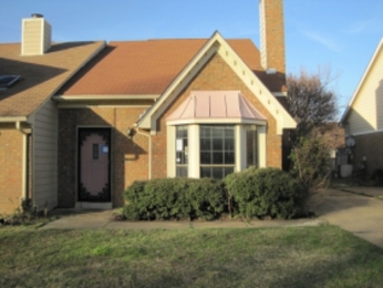 5788 Plum Valley Dr, Memphis, TN 38141 