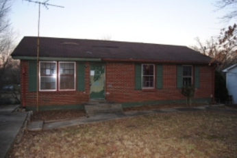 1427 Lakeview Rd, Clarksville, TN 37040 