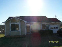 147 Luckyleaf Trl NE, Cleveland, TN 37323 