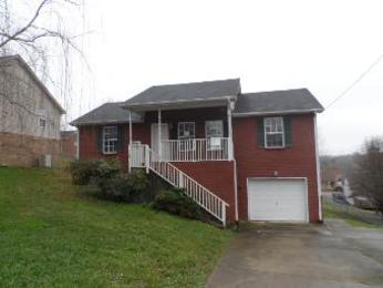 233 High Chaperal Dr, Goodlettsville, TN 37072 