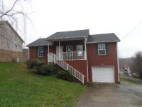 233 High Chaperal Dr, Goodlettsville, TN 37072 