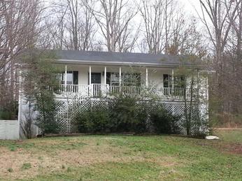 60 Windy Hills Ln, Mc Ewen, TN 37101 