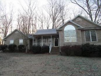 170 Jackson Forest Rd, Paris, TN 38242 