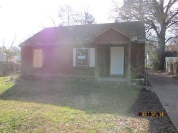 3447 Dunn Rd, Memphis, TN 38111 