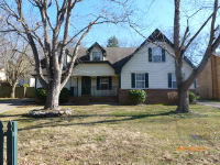 3132 East Lake Dr, Nashville, TN 37214 