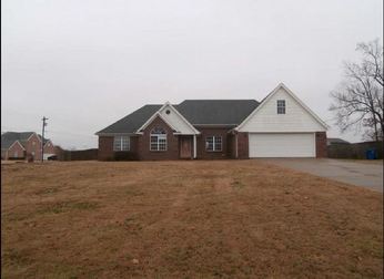 276 Thomas Ter, Atoka, TN 38004 