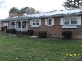 1709 Jackson Ter, Johnson City, TN 37604 