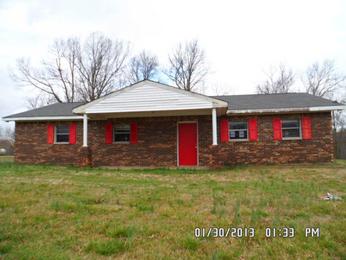 9653 Elk Ridge Rd, Mount Pleasant, TN 38474 