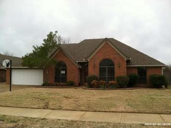 302 Black Wolf Drive, Collierville, TN 38017 