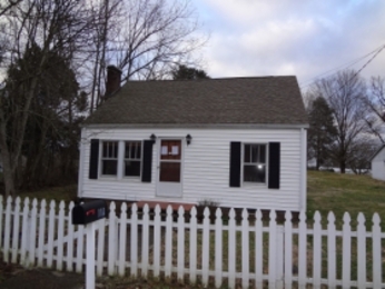 110 E 3rd Ave, Friendsville, TN 37737 