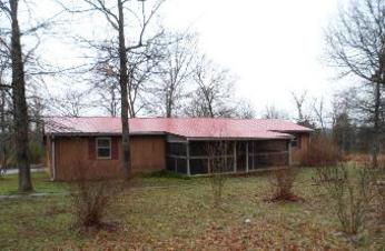 825 John Lunn Rd, Lewisburg, TN 37091 