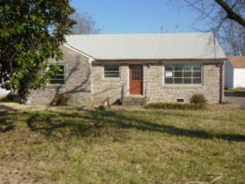 109 Eastland Ave, Lebanon, TN 37087 