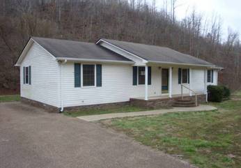1405 Downing Hollow, Waynesboro, TN 38485 