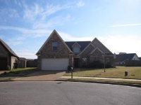 2720 Old Well Cv, Memphis, TN 38016 