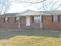 330 Union Camp Rd, Lafayette, TN 37083 